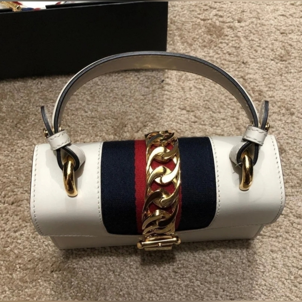 Gucci White Mini Bag with Gold and Red-Blue Accents - Picture 3 of 9